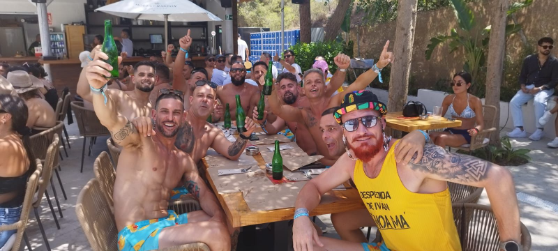 Despedidas de soltero y soltera en Málaga: el destino ideal para una celebración inolvidable